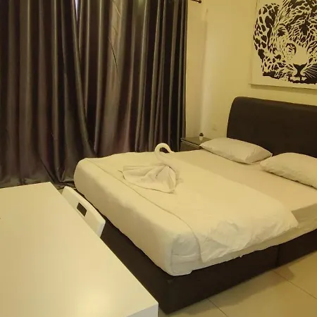 Hb21-10 -Cyberjaya-Netflix-Wifi-Parking-Pool-Whole Apartment, 3128 Exterior photo