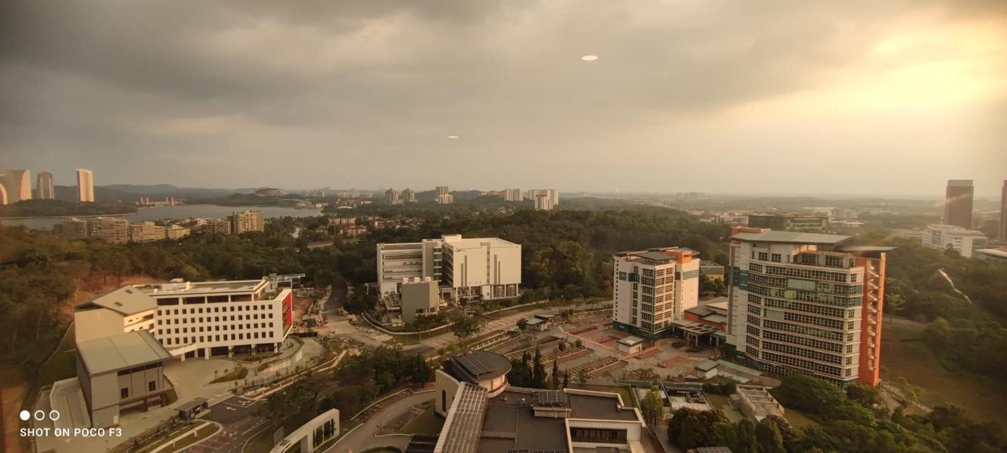 Hb21-10 -cyberjaya-netflix-wifi-parking-pool-whole Apartment, 3128 Apartment Cyberjaya