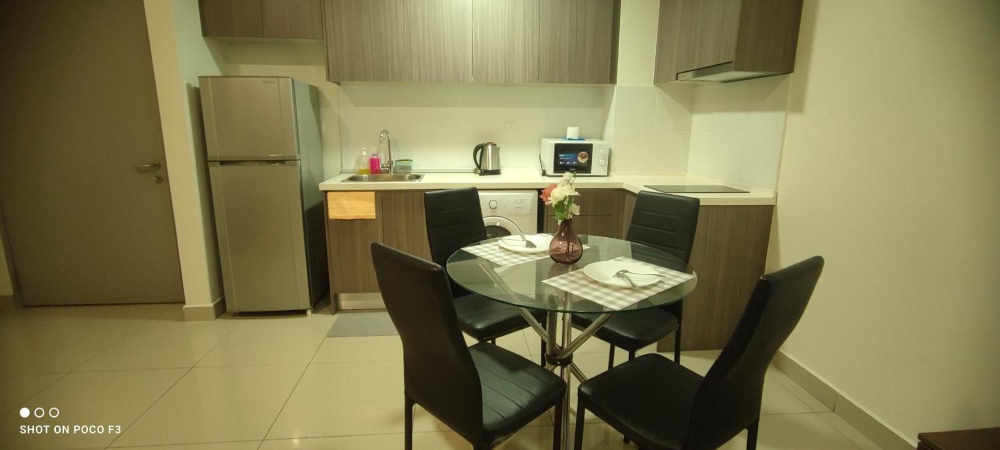 Hb21-10 -cyberjaya-netflix-wifi-parking-pool-whole Apartment, 3128 Apartment
